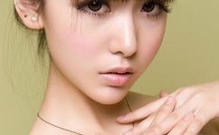 女生越喊男生越要塞视频